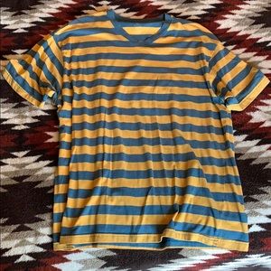 vintage v-neck blue/yellow striped tee